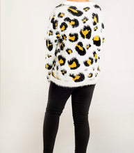 Load image into Gallery viewer, Long Sleeve Leopard Sweater